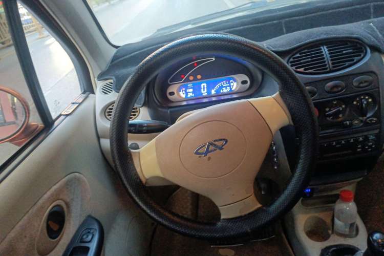 Used Chery QQ3 2012 Stylish Edition 1.0L Manual Start-Up Model Steering Wheel