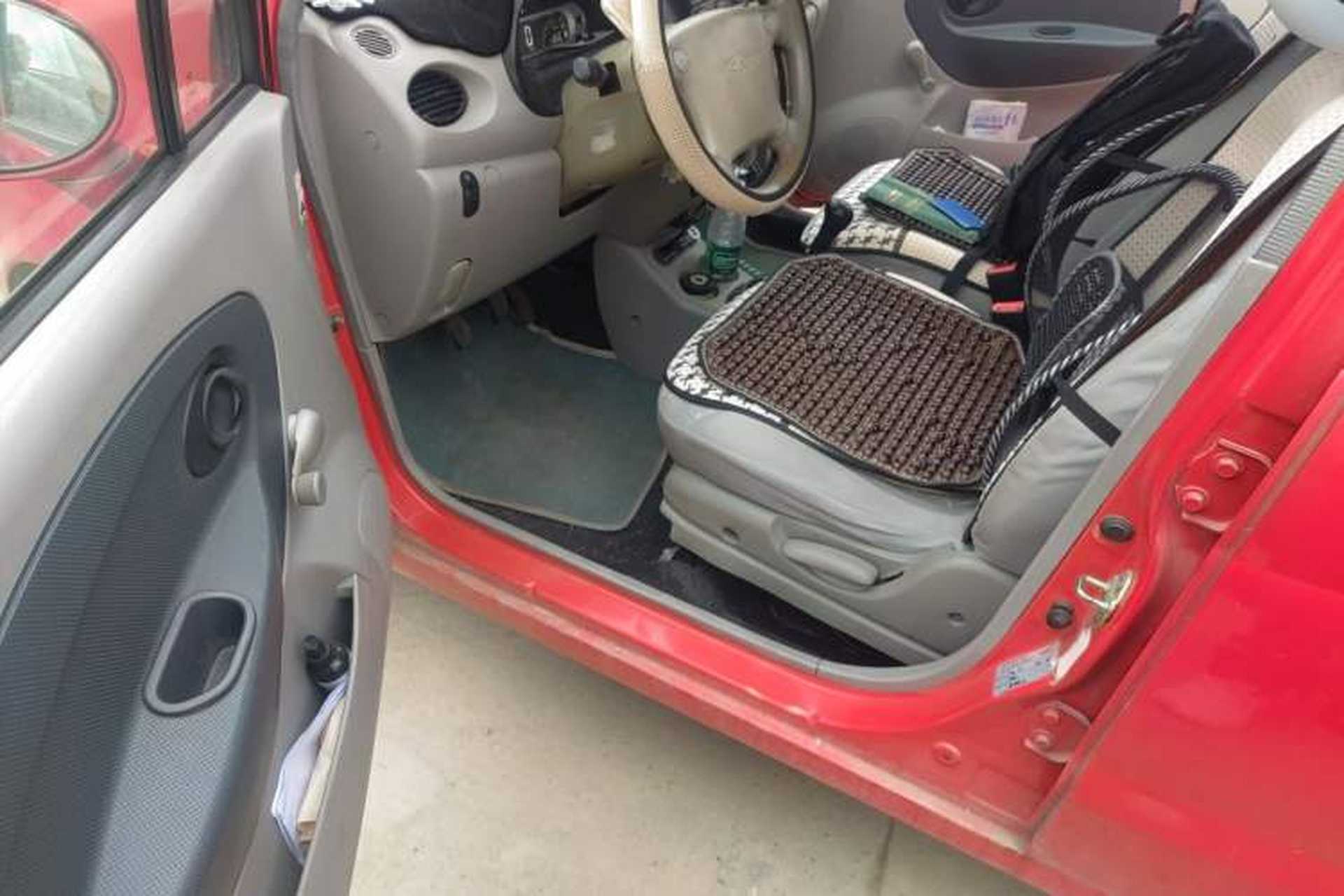 Used Chery QQ3 2012 Fashion Edition 1.0L Manual Champion Version Driver Seat