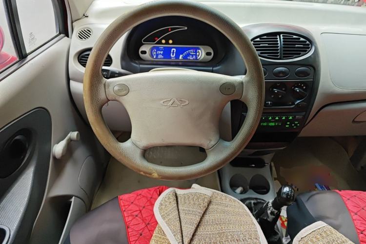 Used Chery QQ3 2012 Fashion Edition 1.0L Manual Champion Version Steering Wheel