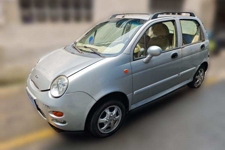 Used Chery QQ3 2012 Stylish Edition 1.0L Manual Start-Up Model Guazi used car, China used car export, Used car for sale, Used cars, Cheapest cars for sale