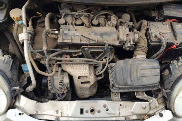 Used Chery QQ3 2012 Fashion Edition 1.0L Manual Champion Version Engine Bay