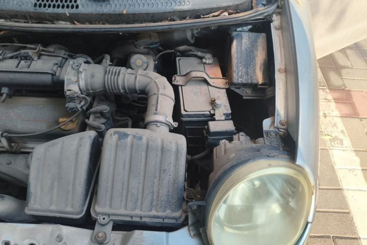 Used Chery QQ3 2012 Dream Edition 0.8L Manual – Dream Variant Engine Bay Left
