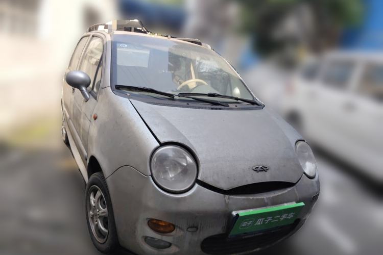 Used Chery QQ3 2012 Stylish Edition 1.0L Manual Start-Up Model Front Right 45 Deg