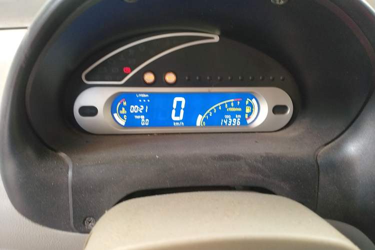 Used Chery QQ3 2012 Fashion Edition 1.0L Manual Champion Version Instrument Cluster