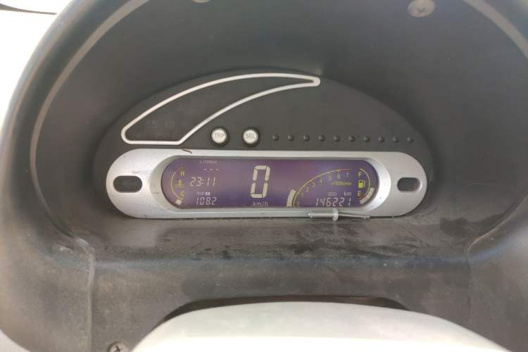 Used Chery QQ3 2012 Fashion Edition 1.0L Manual Champion Version Odometer Close Up