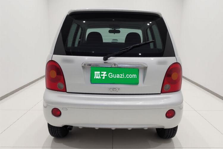 Used Chery QQ3 2012 Fashion Edition 1.0L Manual Champion Version Rear