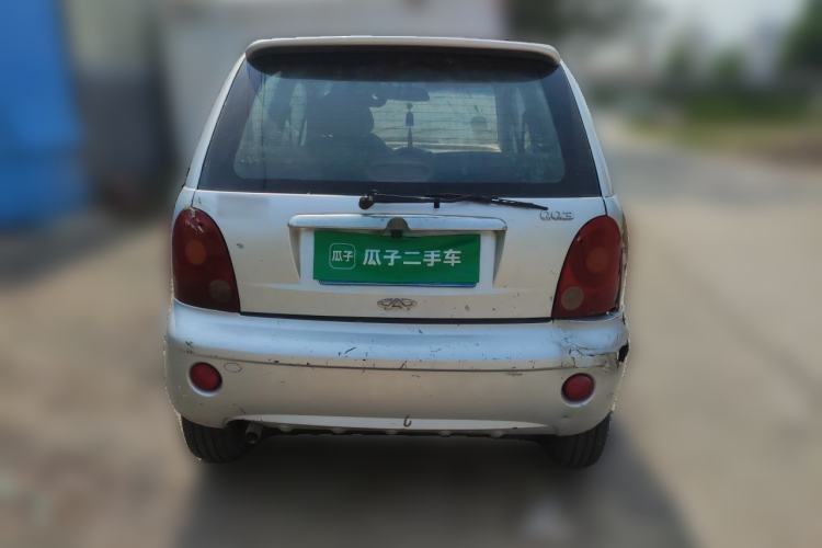 Used Chery QQ3 2012 Fashion Edition 1.0L Manual Champion Version Rear