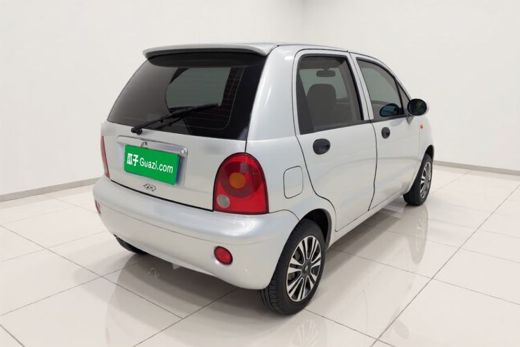 Used Chery QQ3 2012 Fashion Edition 1.0L Manual Champion Version Rear Right 45 Deg