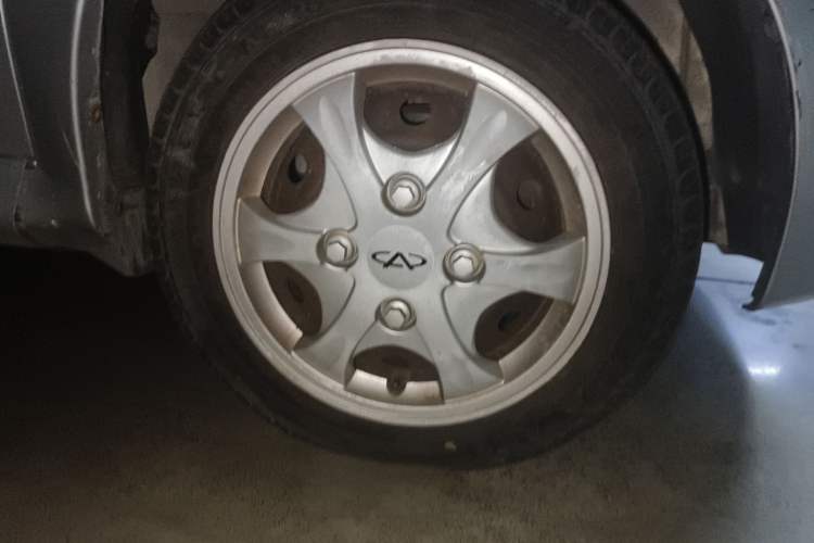 Used Chery QQ3 2012 Stylish Edition 1.0L Manual Start-Up Model Right Front Wheel Hub