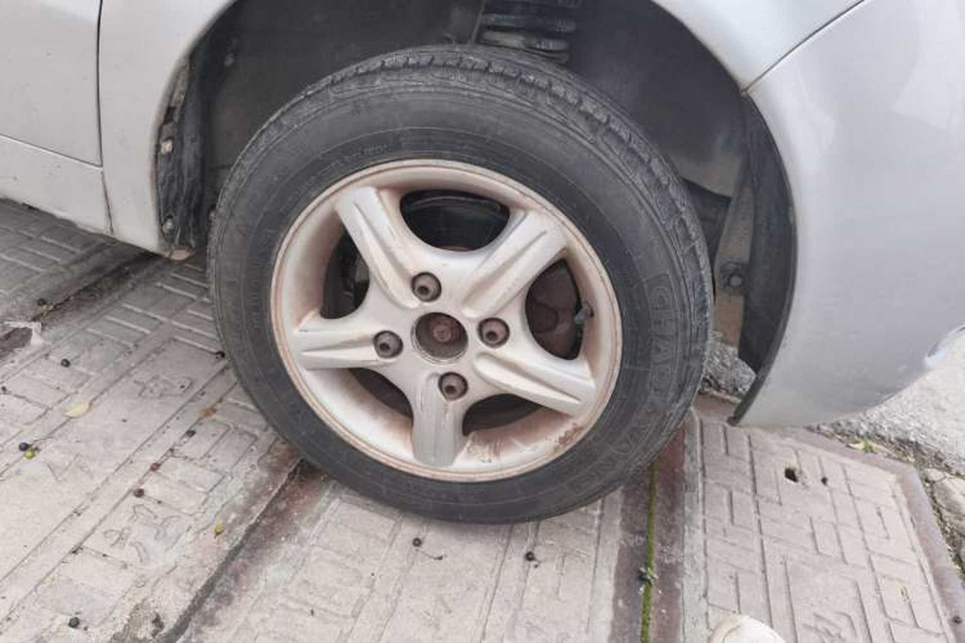Used Chery QQ3 2012 Fashion Edition 1.0L Manual Champion Version Right Front Wheel Hub