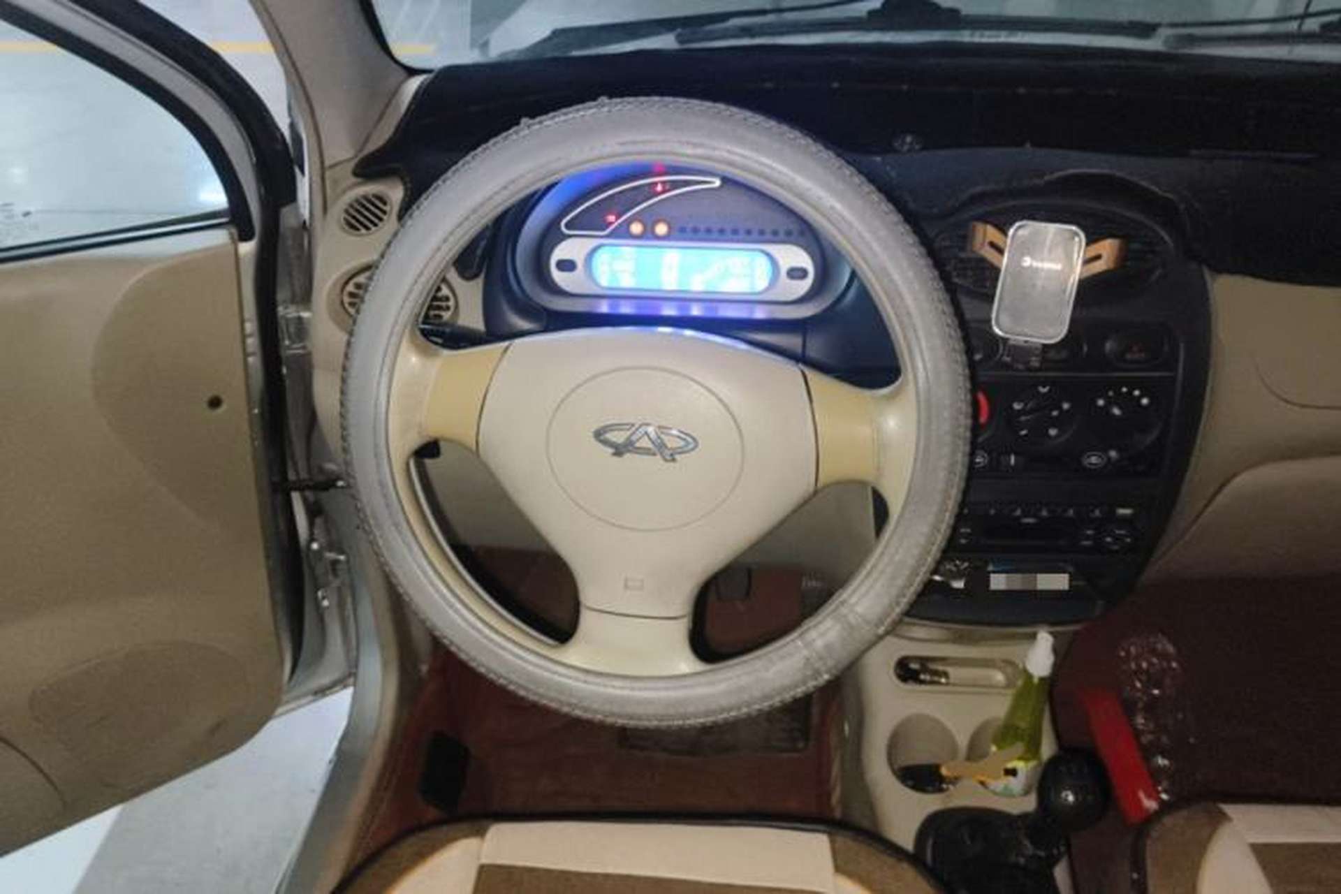 Used Chery QQ3 2012 Stylish Edition 1.0L Manual Start-Up Model Steering Wheel