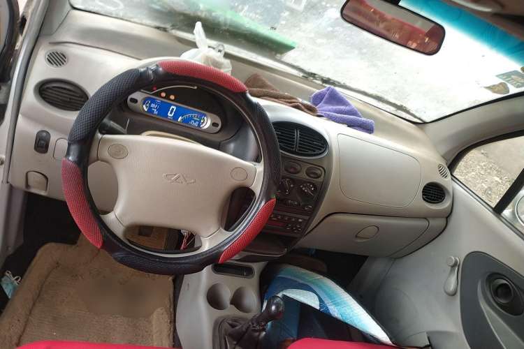 Used Chery QQ3 2012 Fashion Edition 1.0L Manual Champion Version Steering Wheel