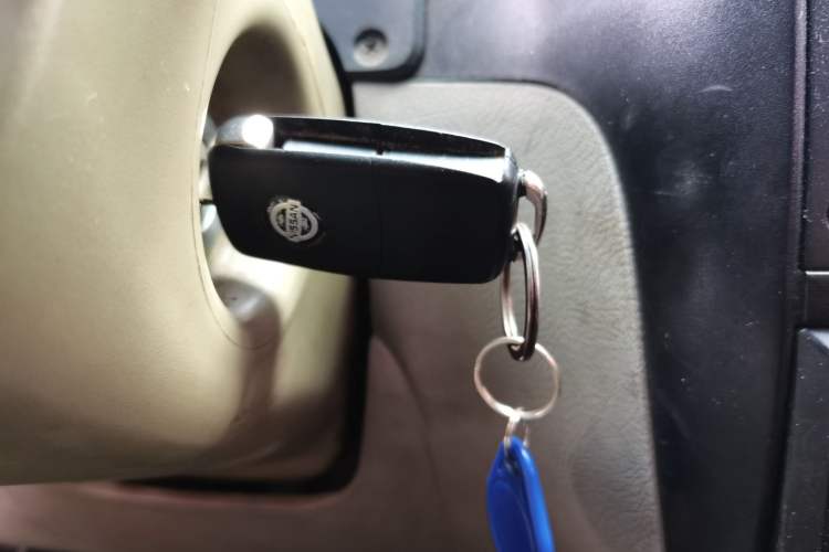 Used Chery QQ3 2012 Fashion Edition 1.0L Manual Champion Version Vehicle Key