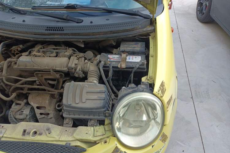 Used Chery QQ3 2012 0.8L Manual Summer Limited Edition Engine Bay Left