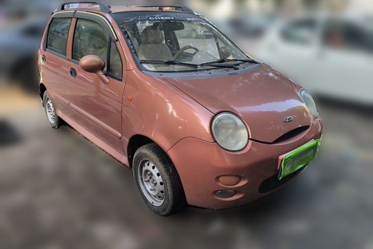 Used Chery QQ3 2012 Stylish Edition 1.0L Manual Start-Up Model Front Right 45 Deg