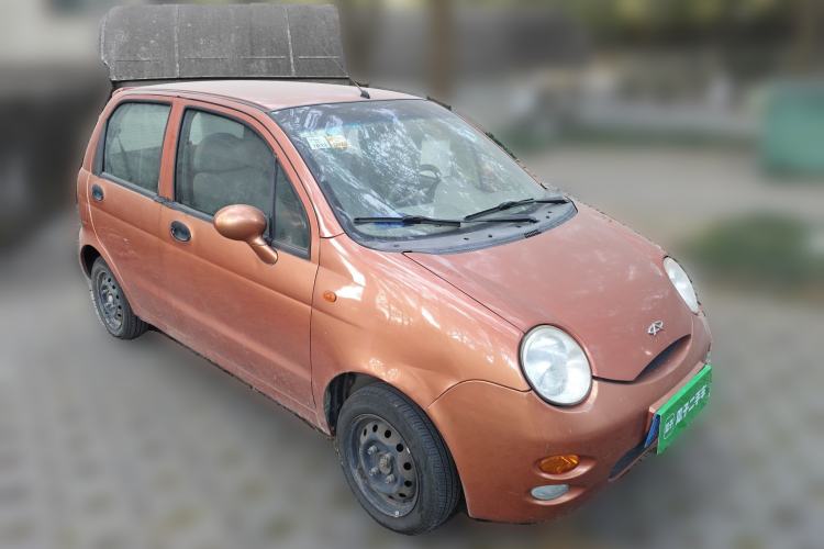 Used Chery QQ3 2012 Fashion Edition 1.0L Manual Champion Version Front Right 45 Deg