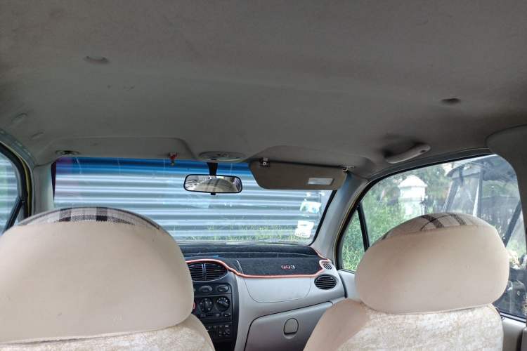 Used Chery QQ3 2012 0.8L Manual Summer Limited Edition Headliner