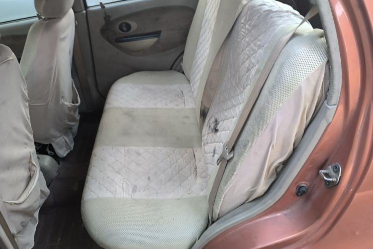 Used Chery QQ3 2012 Stylish Edition 1.0L Manual Start-Up Model Left Rear Seat