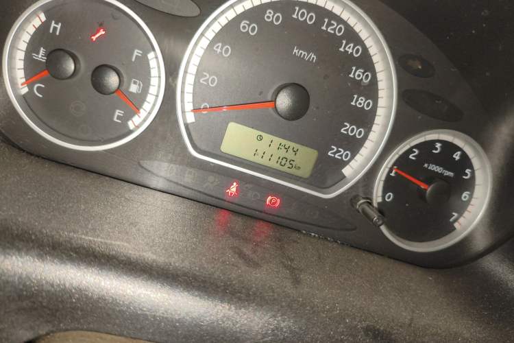 Used Chery QQ3 2012 Dream Edition 0.8L Manual – Dream Variant Odometer Close Up