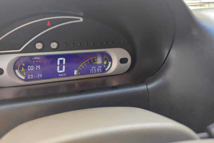 Used Chery QQ3 2012 Fashion Edition 1.0L Manual Champion Version Odometer Close Up