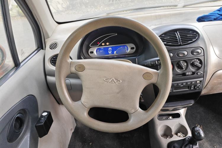 Used Chery QQ3 2012 Fashion Edition 1.0L Manual Champion Version Steering Wheel