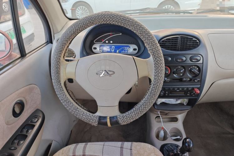Used Chery QQ3 2012 Stylish Edition 1.0L Manual Start-Up Model Steering Wheel