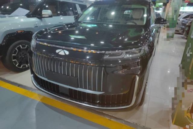 Used Chery T11 2026 Model 220 All-Wheel Drive Dual IMAX Theater Edition