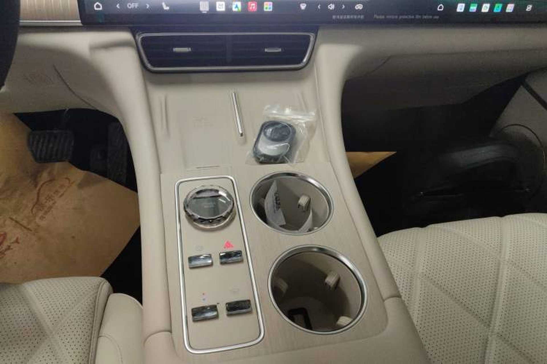 Used Chery T11 2026 Model 220 All-Wheel Drive Family Fun Edition Gear Lever