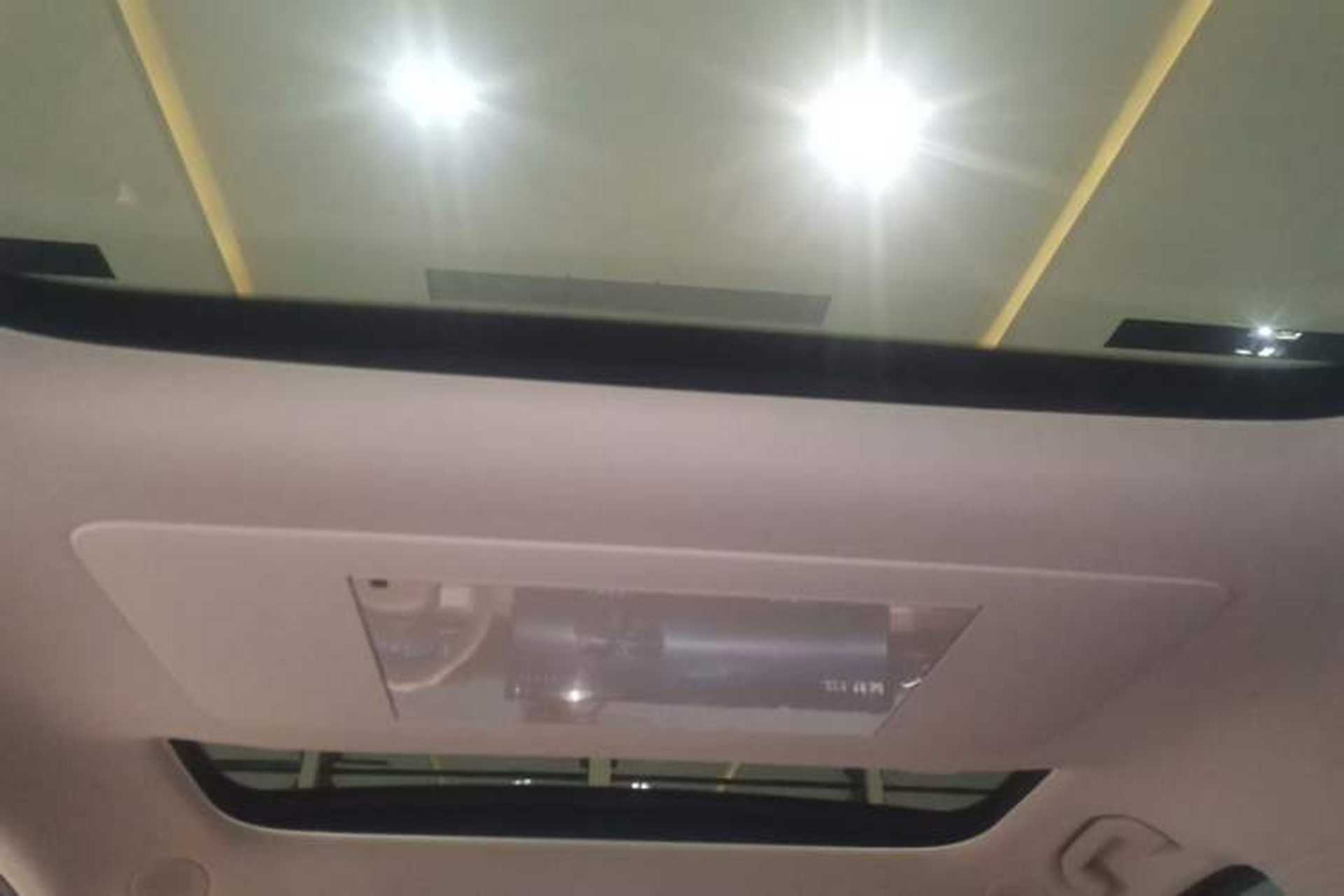 Used Chery T11 2026 Model 220 Rear-Drive Dual IMAX Theater Edition Headliner