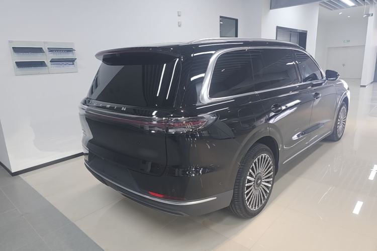 Used Chery T11 2026 Model 220 All-Wheel Drive Dual IMAX Theater Edition Rear Right 45 Deg