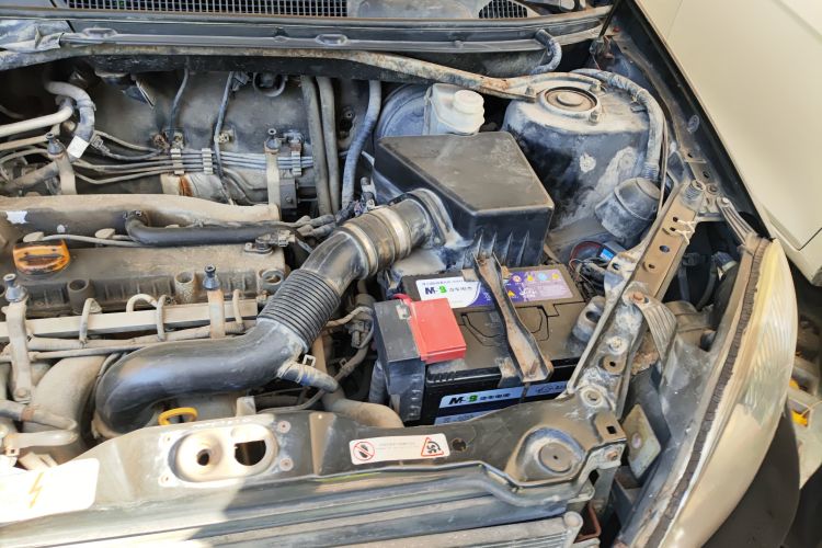 Used Chery Tiggo 2009 Classic Edition 1.6L Manual Comfort Model Engine Bay Left