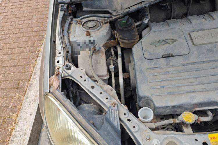 Used Chery Tiggo 2010 DR European Version 1.8L Manual Comfort Model Engine Bay Right