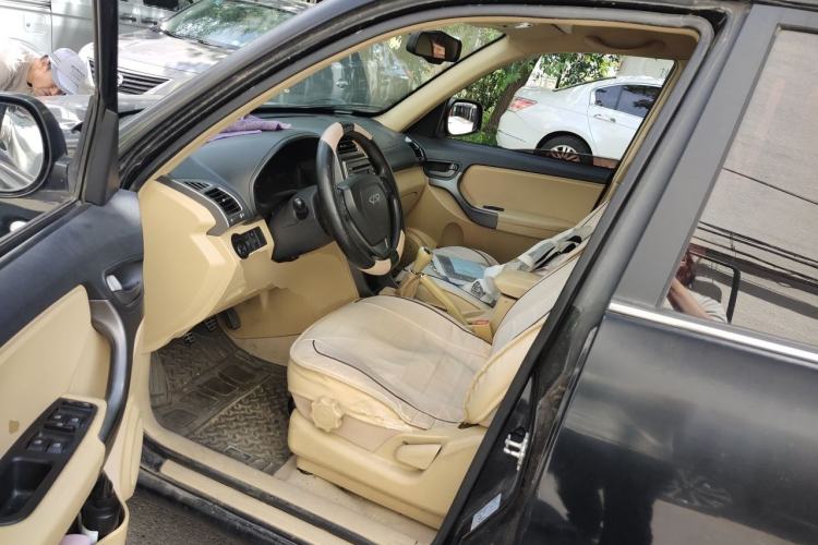 Used Chery Tiggo 2011 Elite Edition 1.6L Manual Comfort DVVT Driver Seat