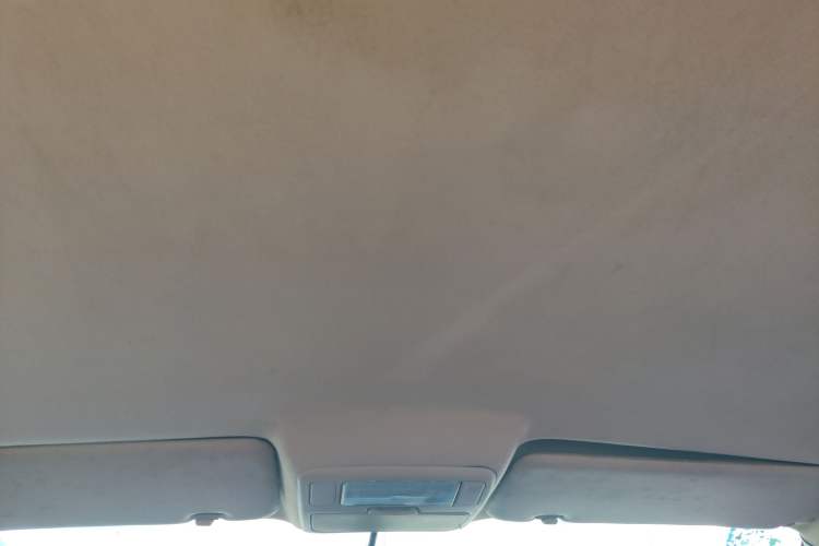 Used Chery Tiggo 2011 Elite Edition 1.6L Manual Comfort DVVT Headliner