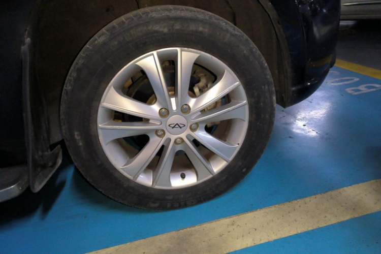 Used Chery Tiggo 2011 Elite Edition 1.6L Manual Comfort DVVT Right Front Wheel Hub