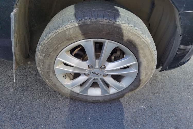 Used Chery Tiggo 2011 Elite Edition 1.6L Manual Comfort DVVT Right Front Wheel Hub