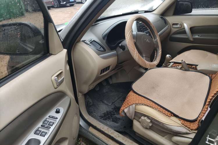 Used Chery Tiggo 2011 Elite Edition 1.6L Manual Comfort DVVT Driver Seat