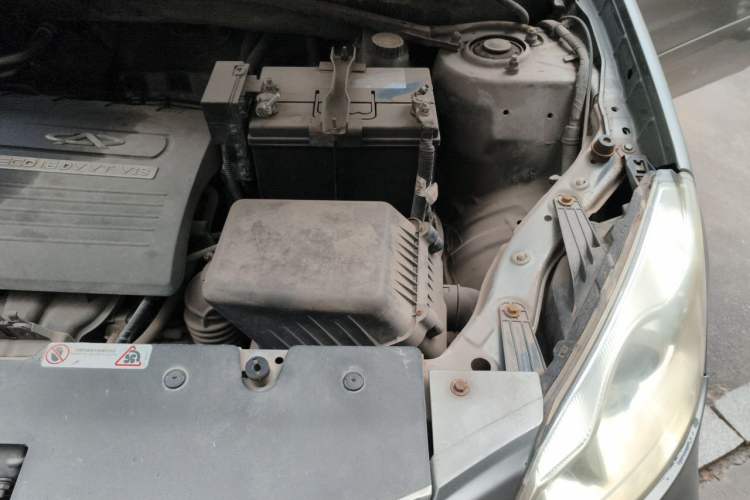 Used Chery Tiggo 2011 Elite Edition 1.6L Manual Comfort DVVT Engine Bay Left