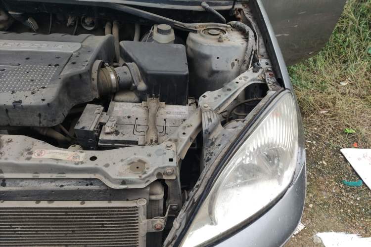 Used Chery Tiggo 2011 Elite Edition 1.6L Manual Comfort DVVT Engine Bay Left