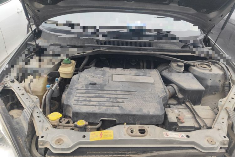 Used Chery Tiggo 2011 Elite Edition 1.6L Manual Comfort DVVT Engine Bay