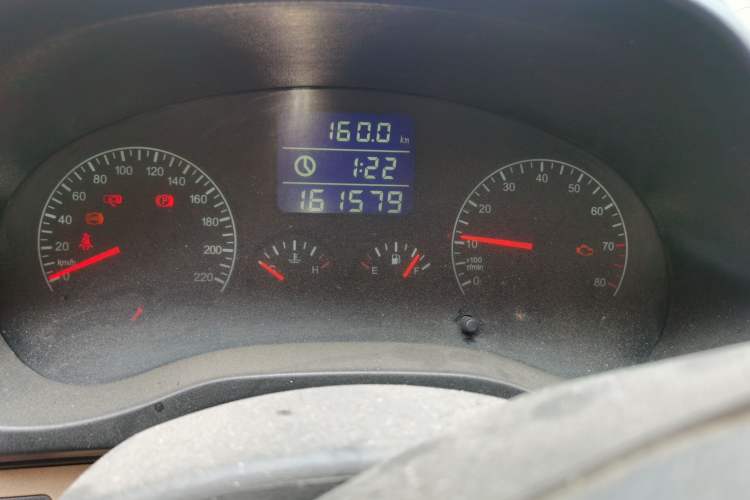Used Chery Tiggo 2011 Elite Edition 1.6L Manual Comfort DVVT Odometer Close Up