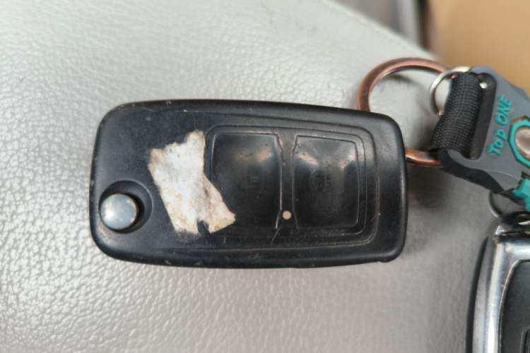 Used Chery Tiggo 2011 Elite Edition 1.6L Manual Comfort DVVT Vehicle Key