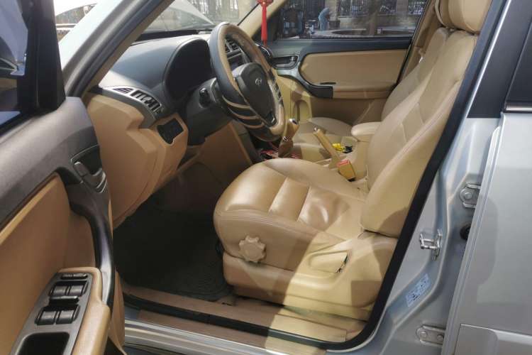 Used Chery Tiggo 2011 Elite Edition 1.6L Manual Luxury DVVT Driver Seat