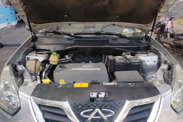 Used Chery Tiggo 2011 Elite Edition 1.6L Manual Luxury DVVT Engine Bay