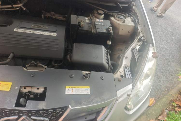 Used Chery Tiggo 2011 Elite Edition 1.6L Manual Comfort DVVT Engine Bay Left