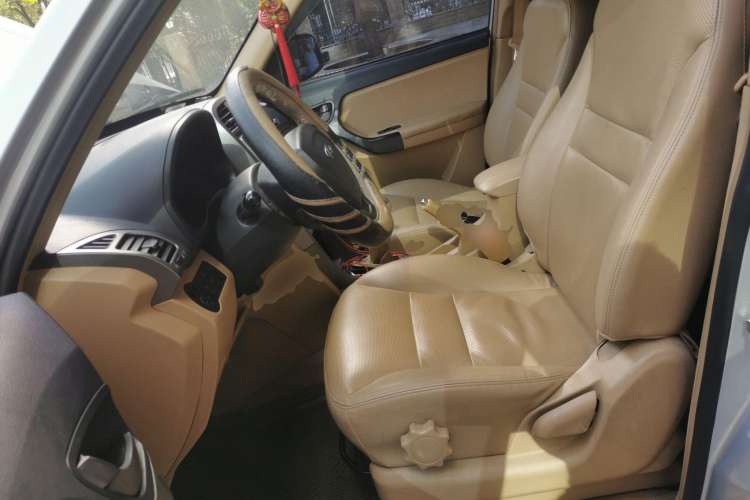 Used Chery Tiggo 2011 Elite Edition 1.6L Manual Luxury DVVT Left Front Seat