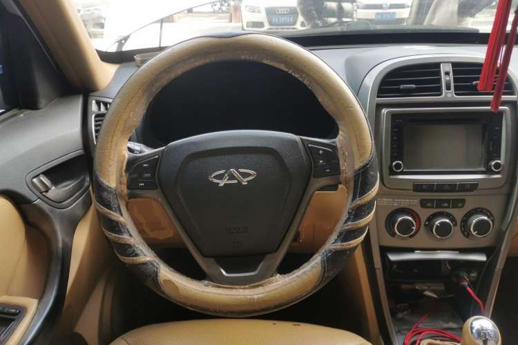 Used Chery Tiggo 2011 Elite Edition 1.6L Manual Luxury DVVT Steering Wheel