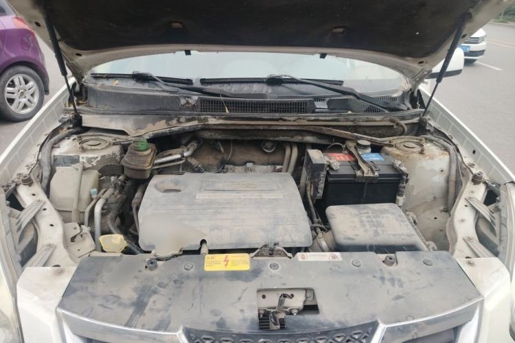 Used Chery Tiggo 2011 Elite Edition 1.6L Manual Comfort DVVT Engine Bay