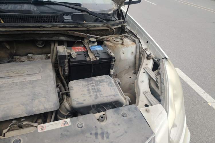 Used Chery Tiggo 2011 Elite Edition 1.6L Manual Comfort DVVT Engine Bay Left