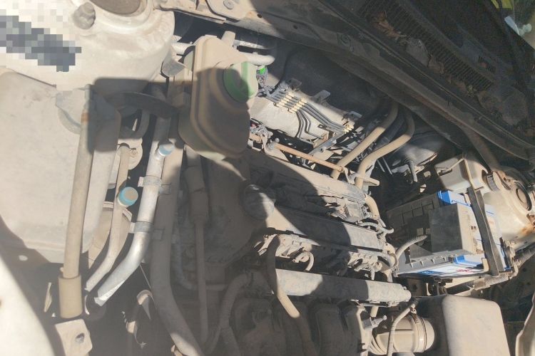 Used Chery Tiggo 2011 Elite Edition 1.6L Manual Comfort DVVT Engine Bay Right